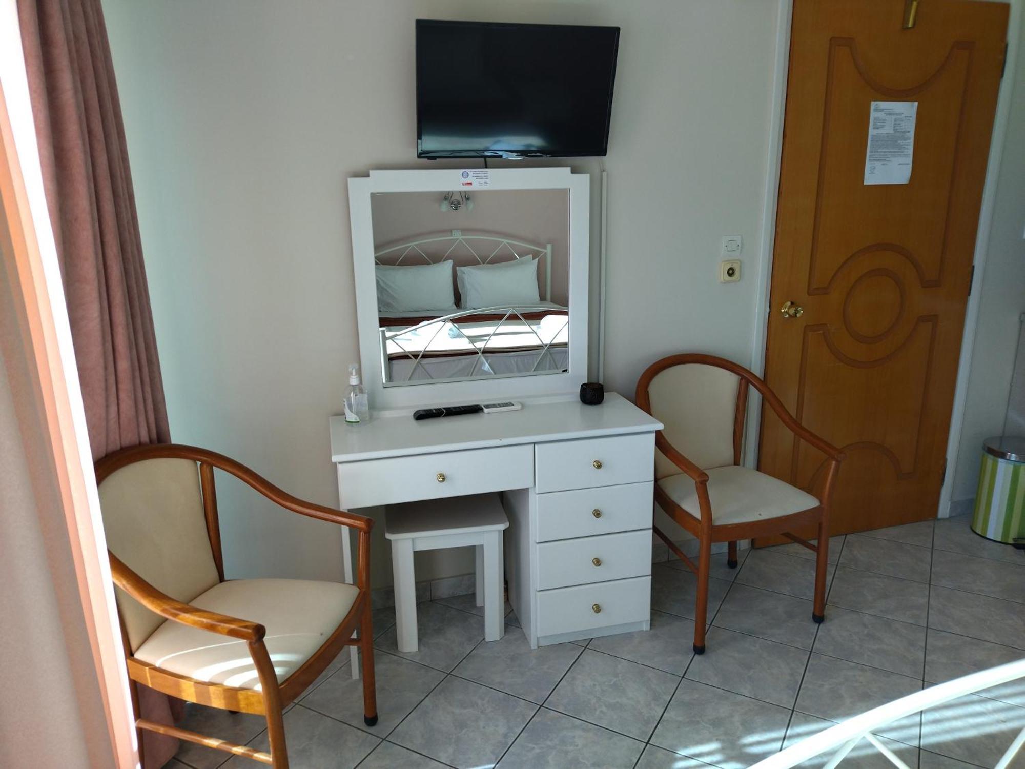 Chrisi Akti Hotel Nafpaktos Room photo