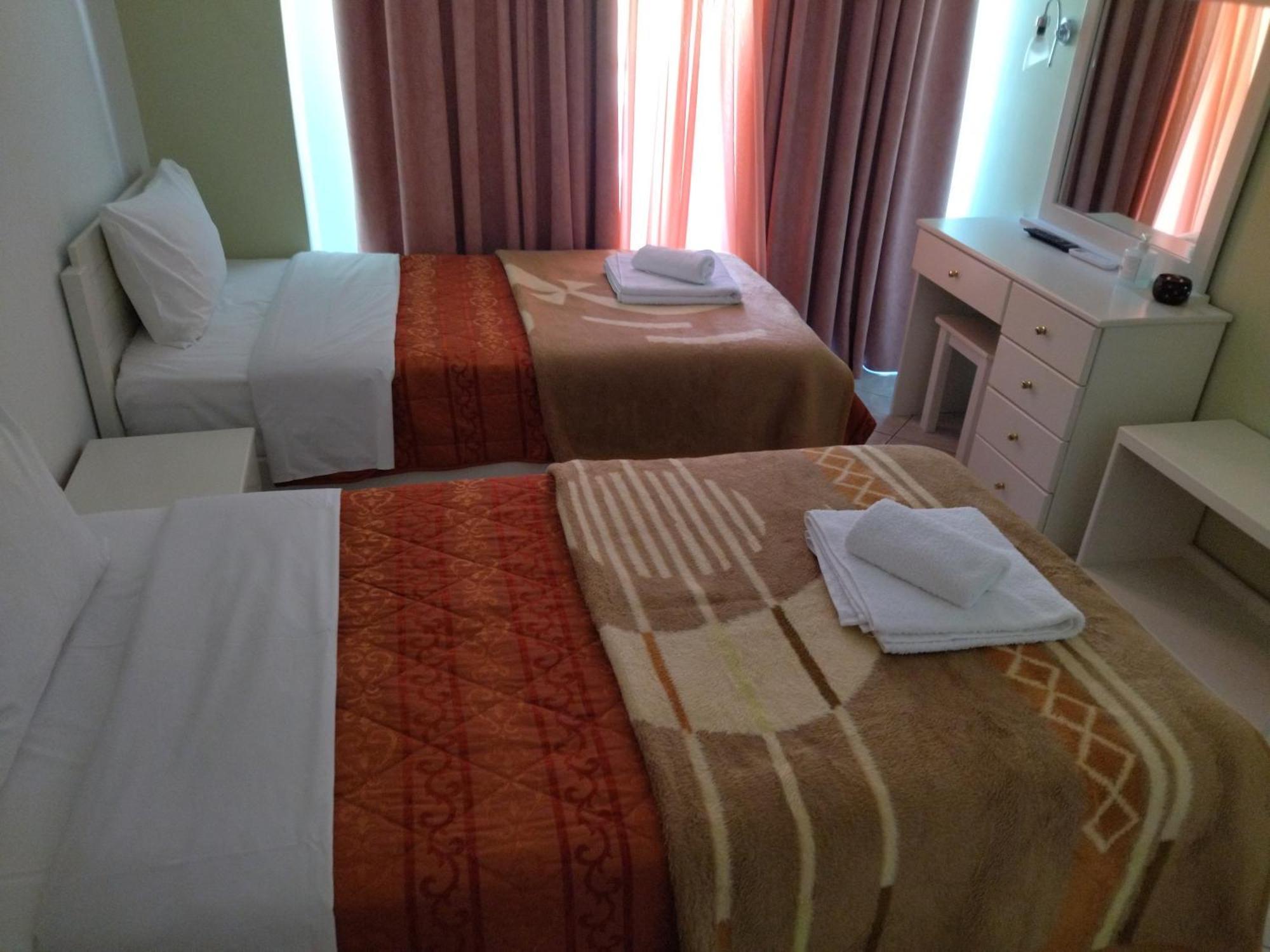 Chrisi Akti Hotel Nafpaktos Room photo