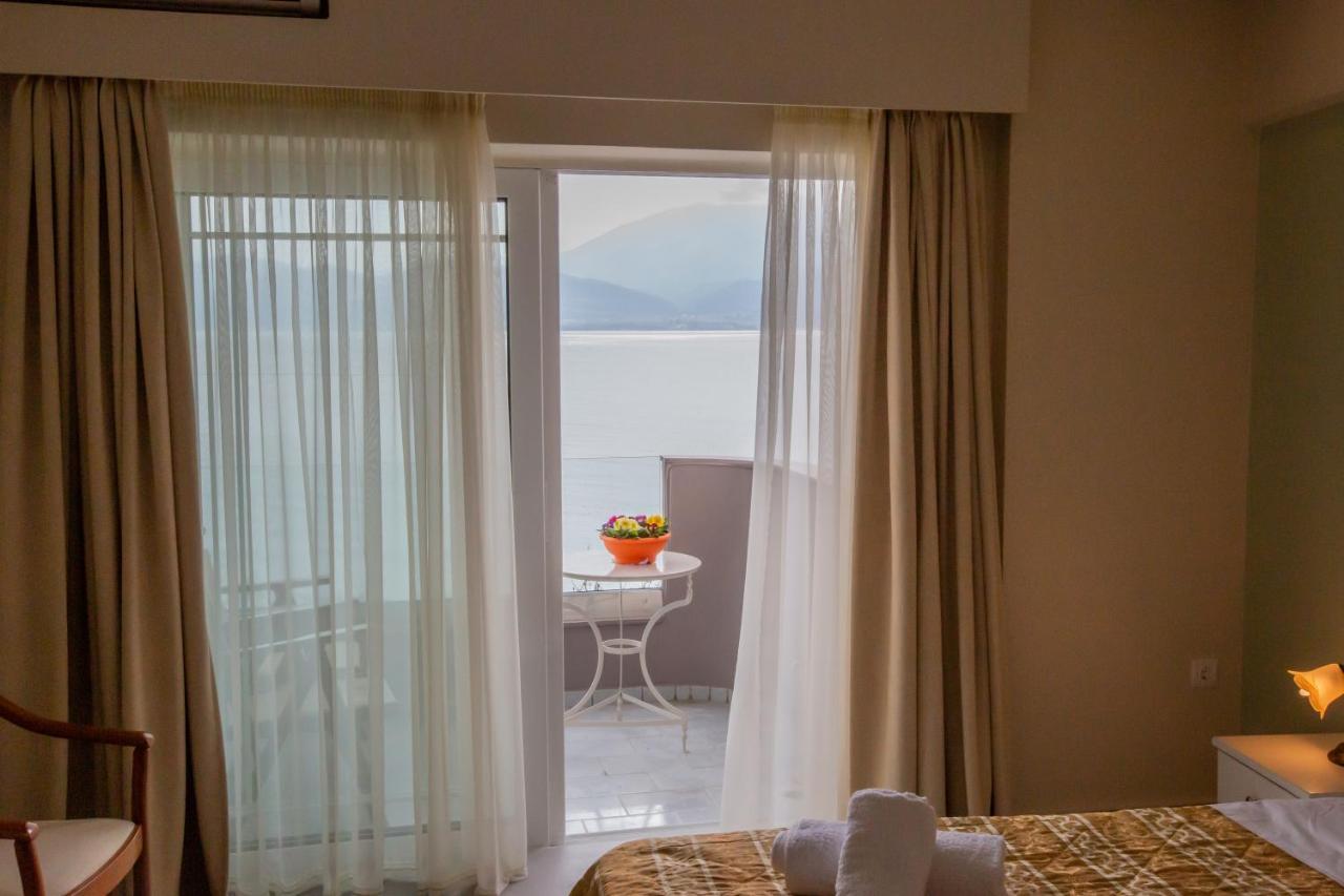 Chrisi Akti Hotel Nafpaktos Exterior photo