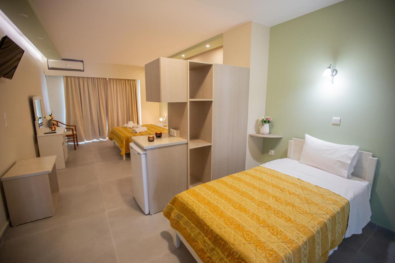Chrisi Akti Hotel Nafpaktos Exterior photo