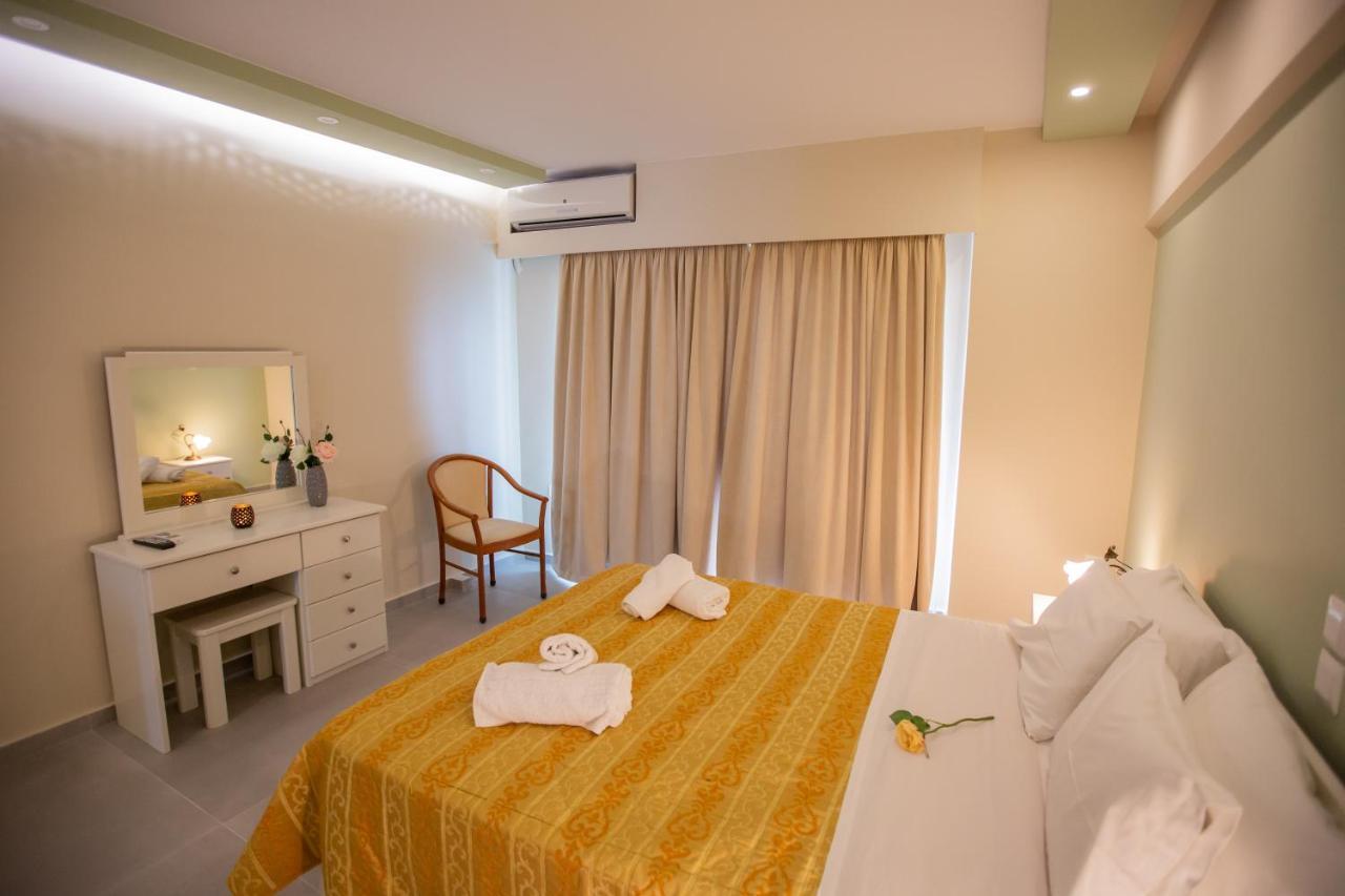 Chrisi Akti Hotel Nafpaktos Exterior photo