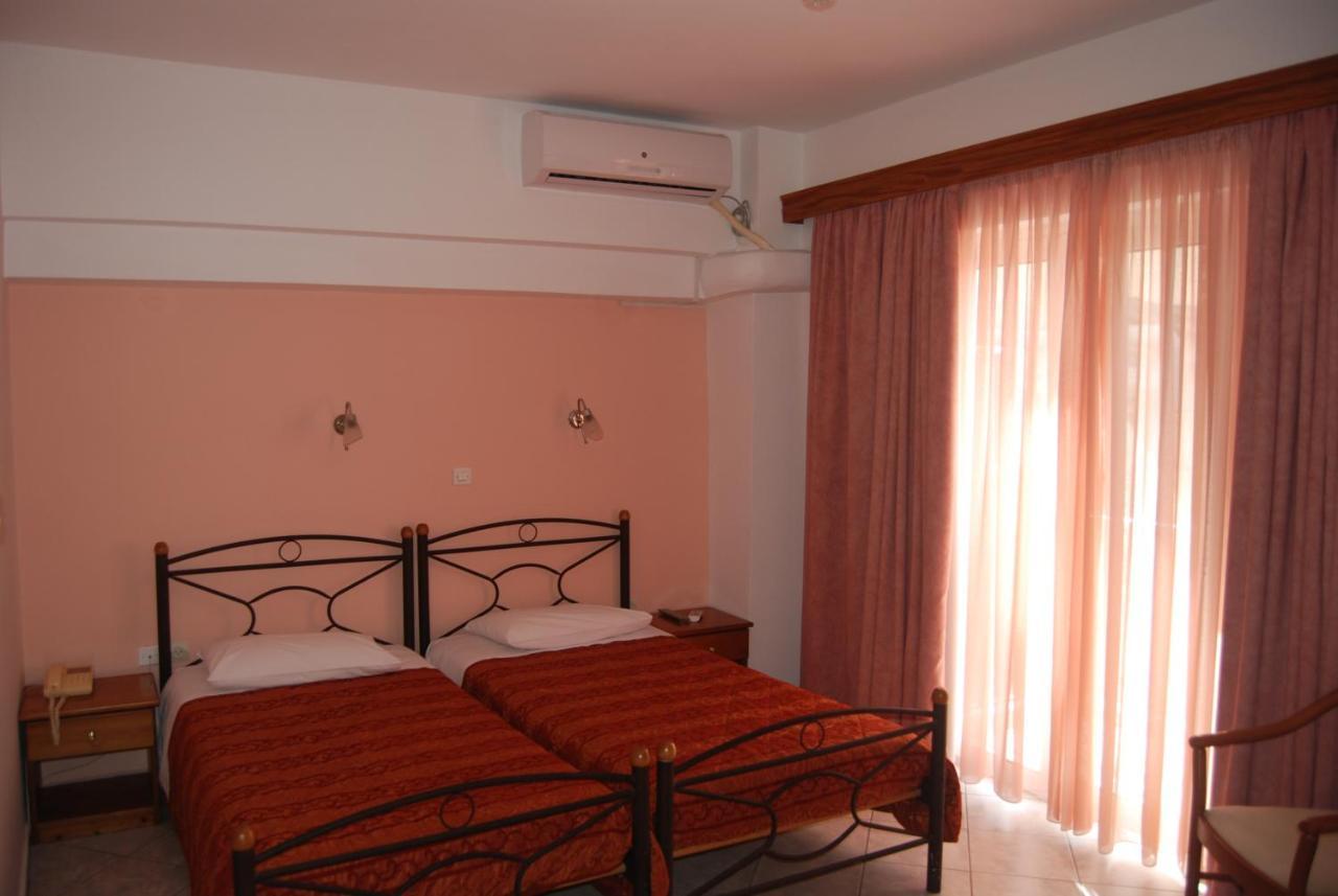 Chrisi Akti Hotel Nafpaktos Exterior photo